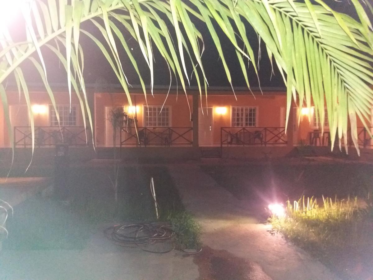 Villa Sevilla Big Creek Exterior photo